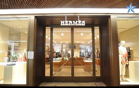 hermes bag store waikiki|Hermes in honolulu.